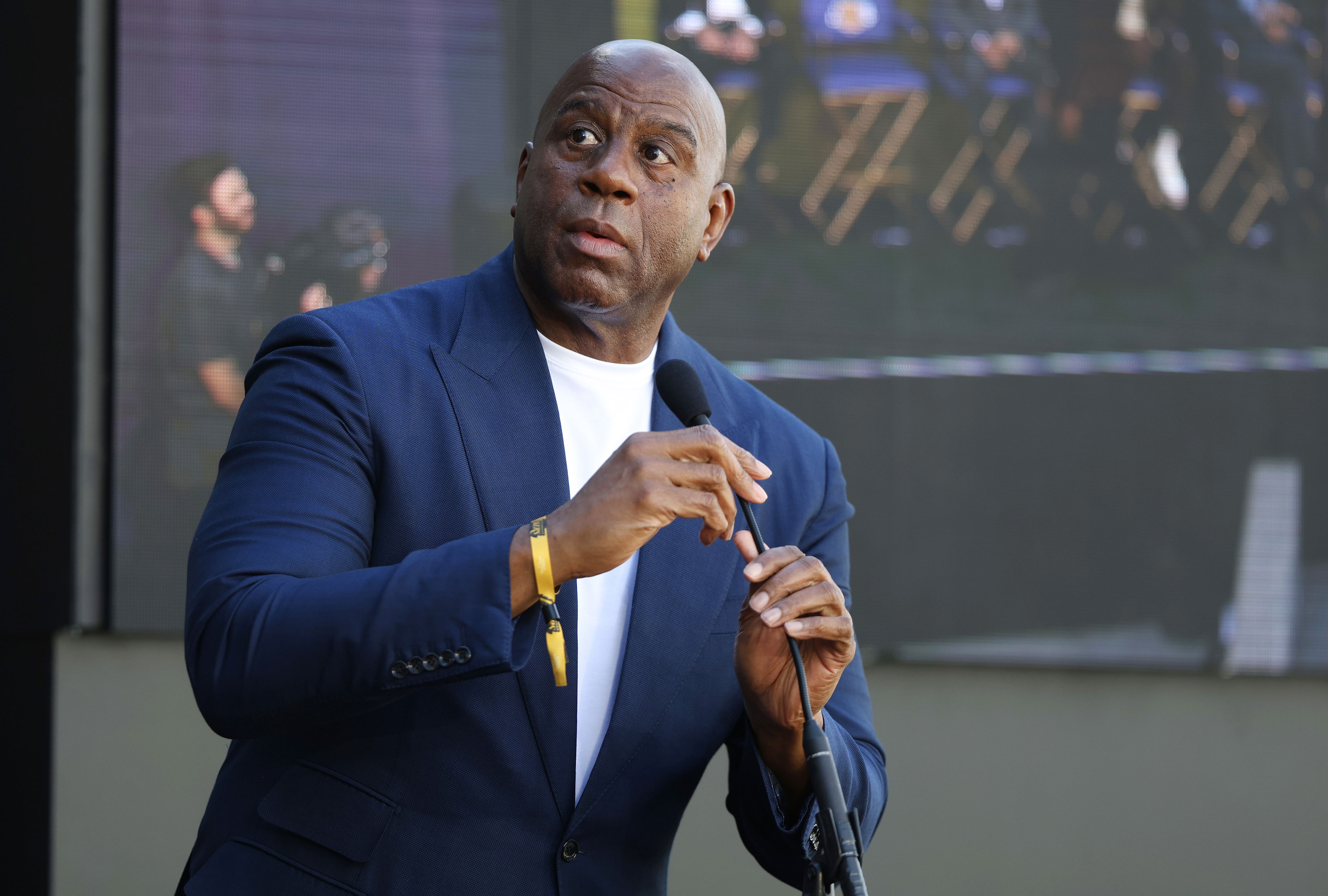 Lakers legend Magic Johnson makes heartfelt Instagram post for Pat Riley