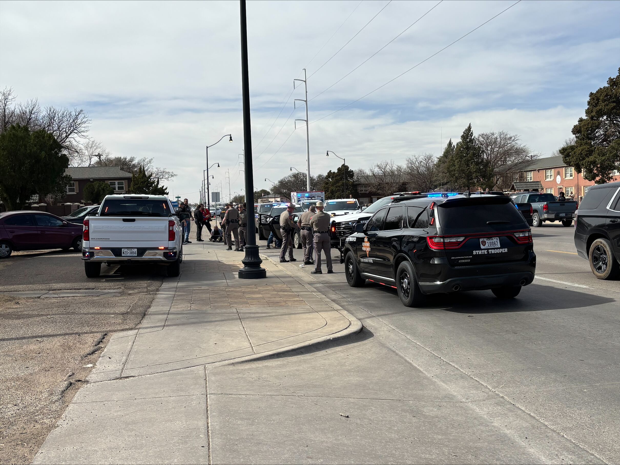 1 person in custody after police chase ends in central Lubbock