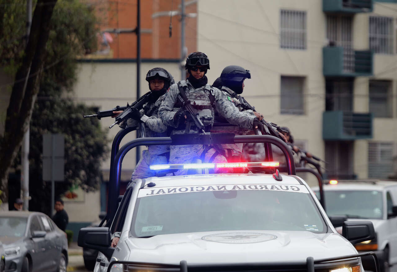 Cartel violence spurs Texas border surge as local leaders push back