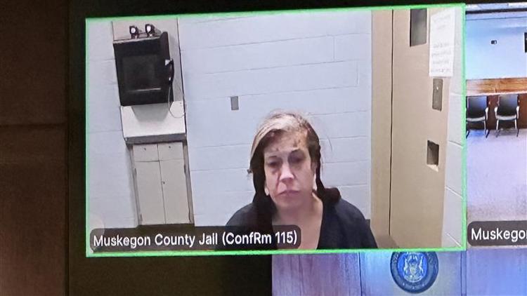 Woman charged with assault in stabbing that injured pregnant woman, 2 ...