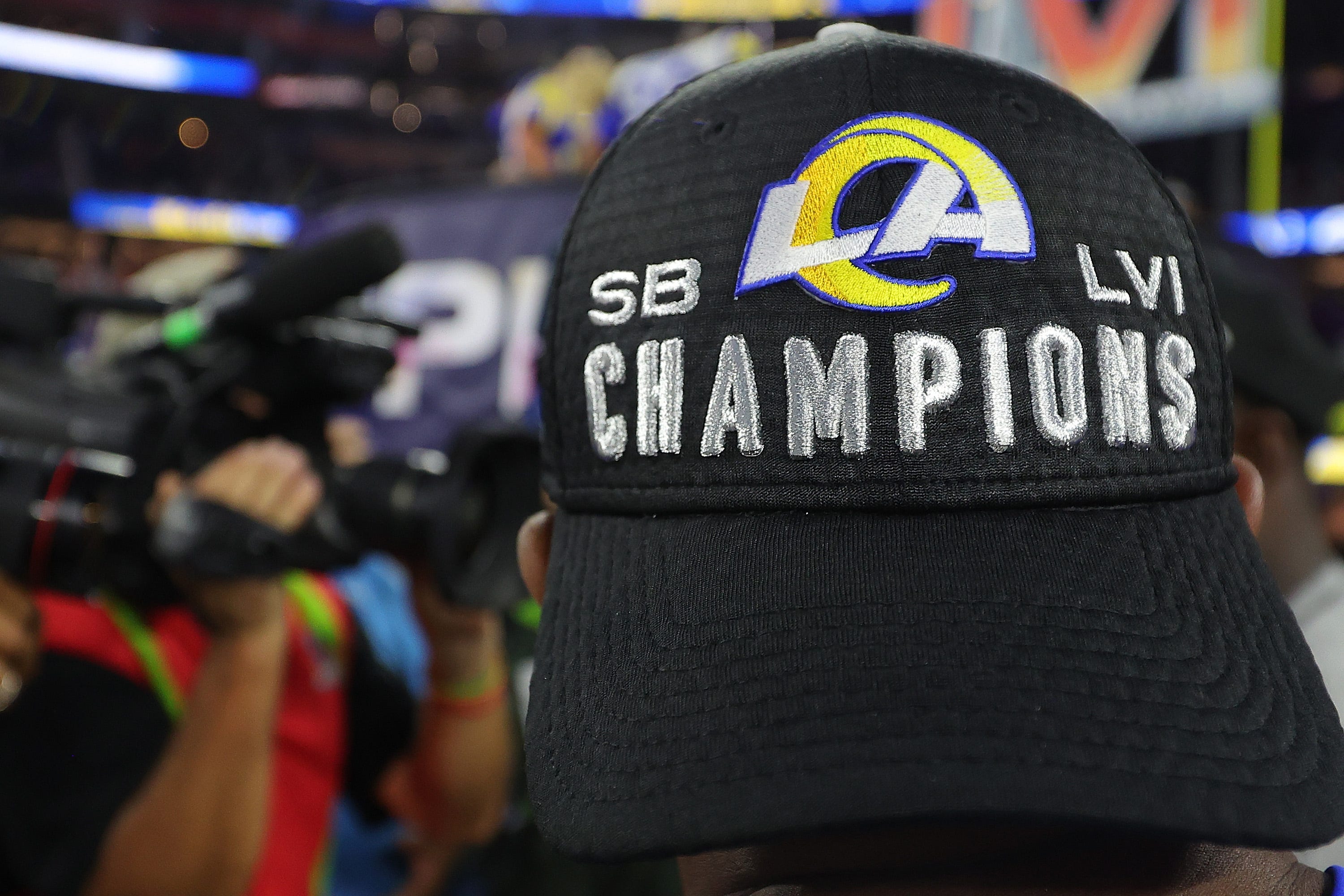 Leaked draft hat appears to show Rams' updated logo