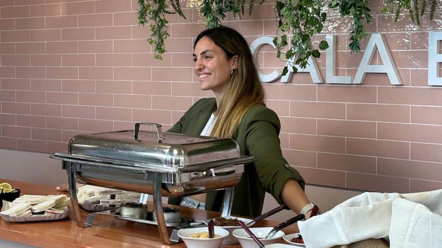 La atractiva apuesta mundialista de la hermana de Lionel Scaloni para ...