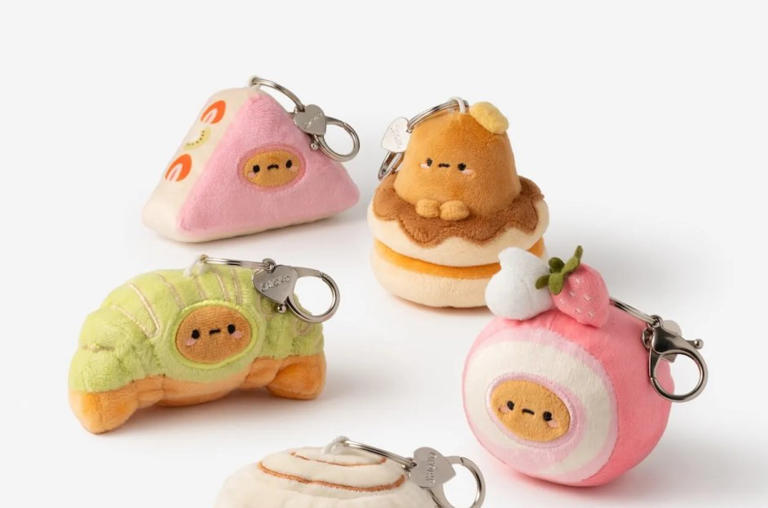 Where to buy cute and affordable blind boxes and collectibles online