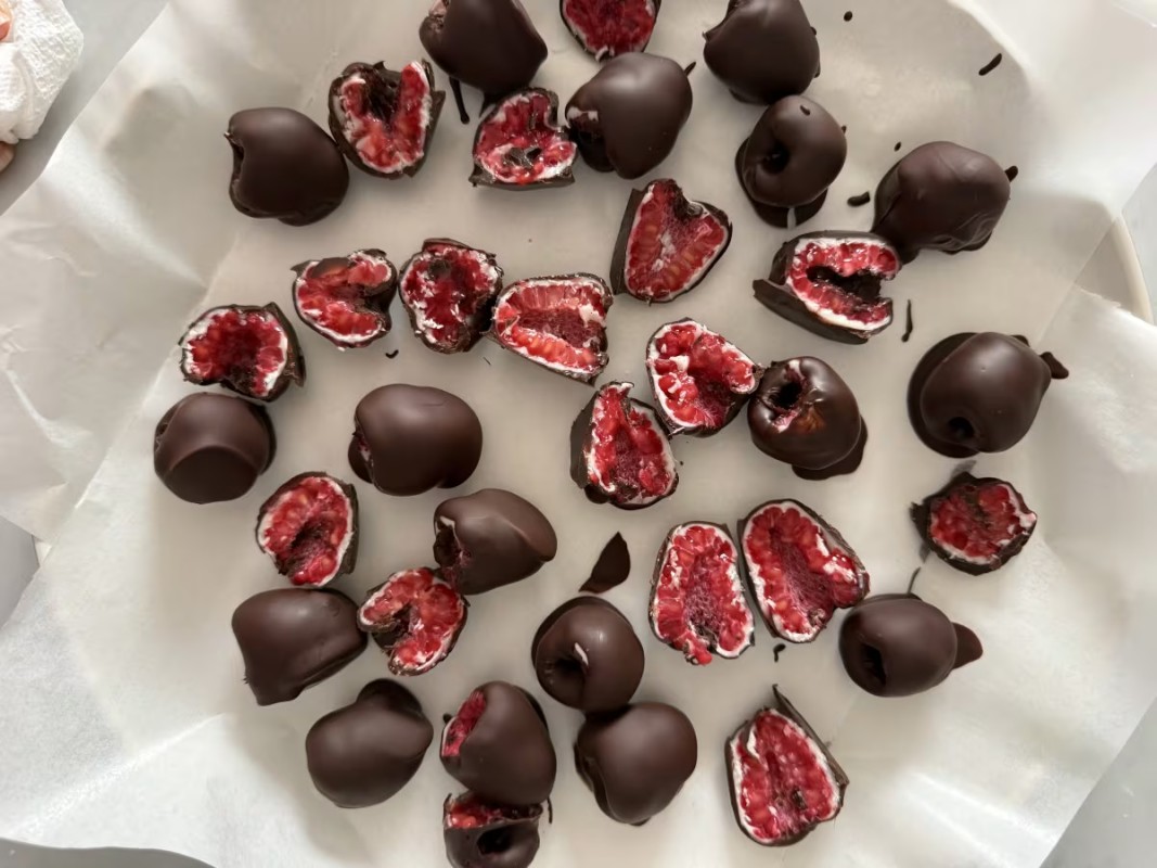 Homemade copycat Trü Frü raspberries: A delicious twist on the original