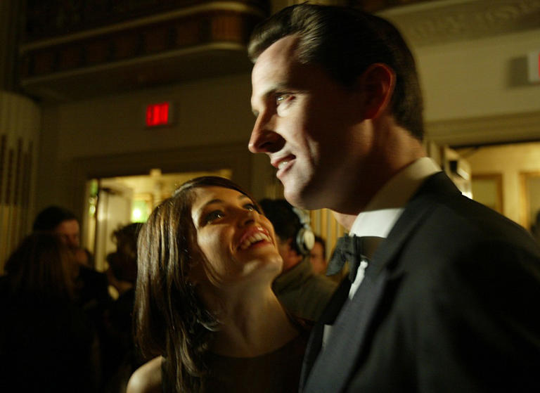 Newsom’s drunk escapades, salacious dates — including with a ‘dark and ...