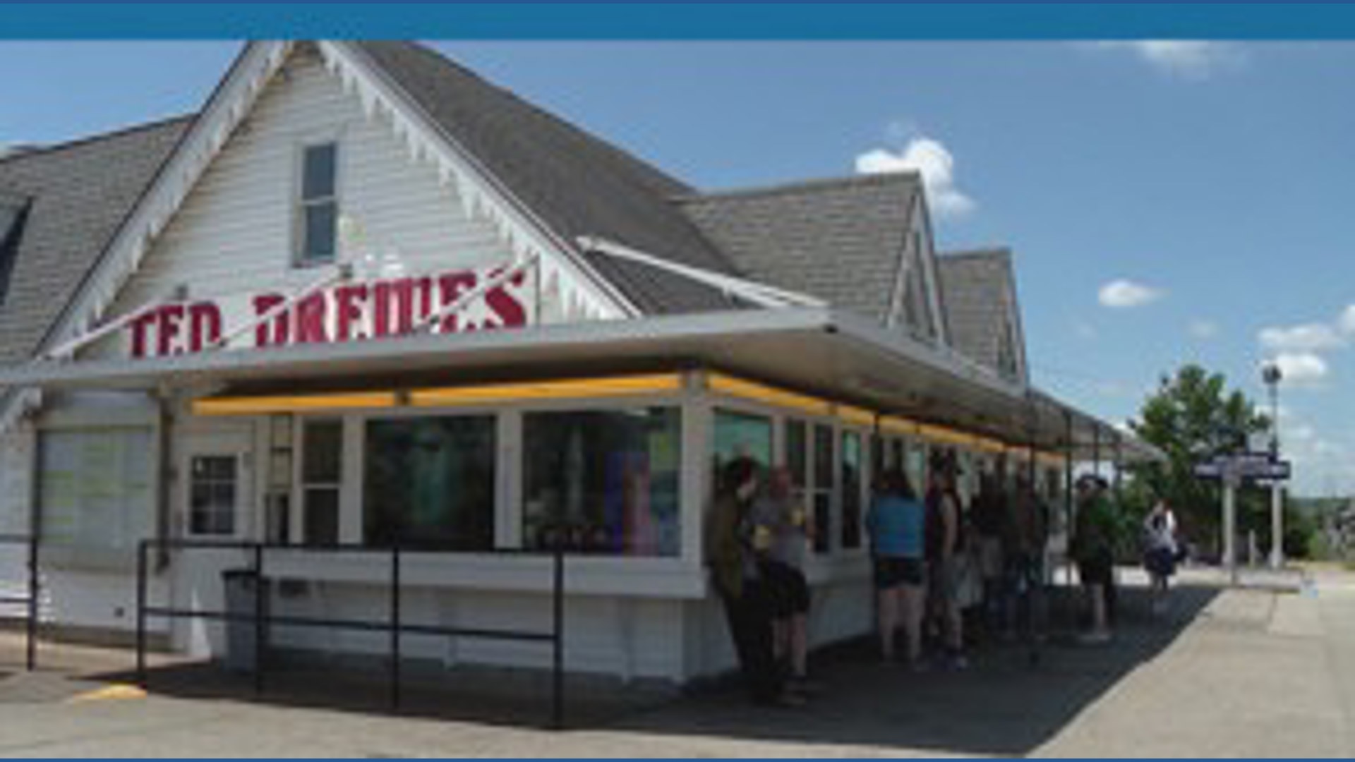 New sundae unveiled at Ted Drewes