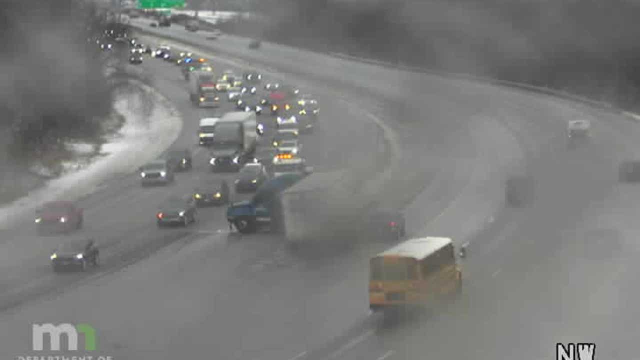 MN weather: Freezing rain led to crashes, road closures in Twin Cities
