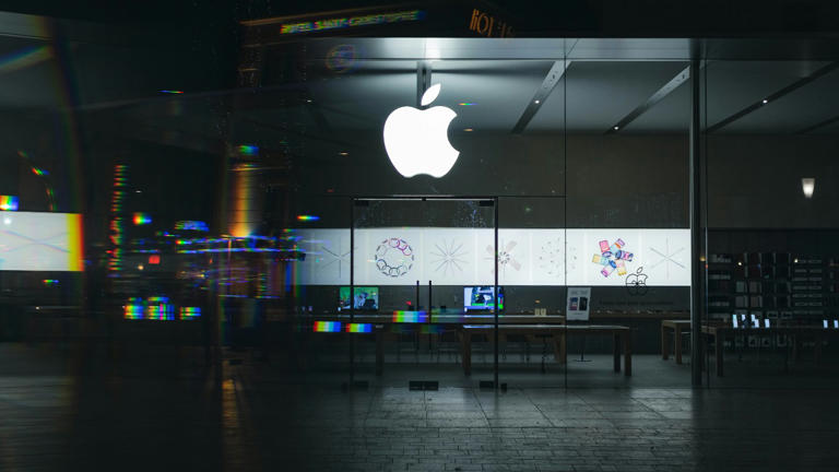 How Apple’s visual intelligence could quietly change everything