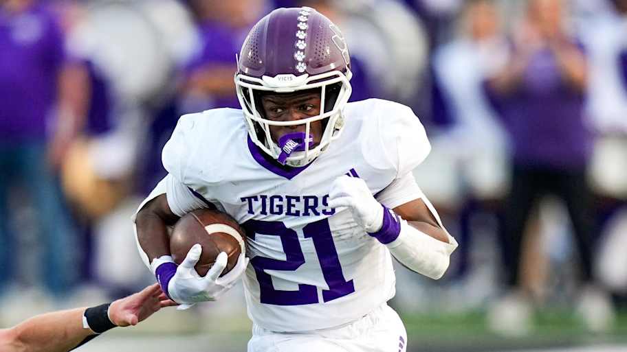 Highly decorated running back sets official Auburn visit date, details ...
