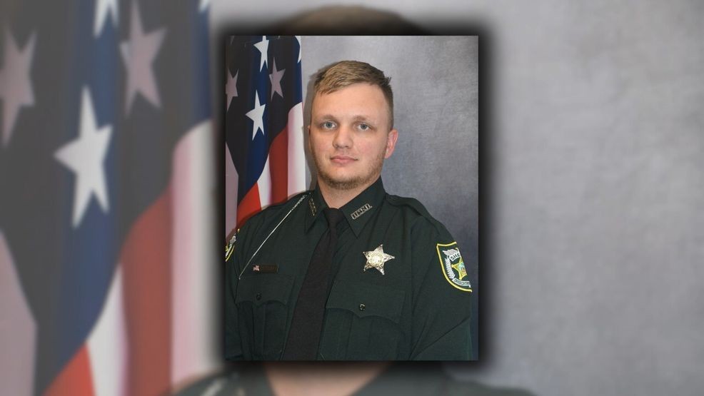 Surgery successful for Florida deputy struck directing traffic, now on ...