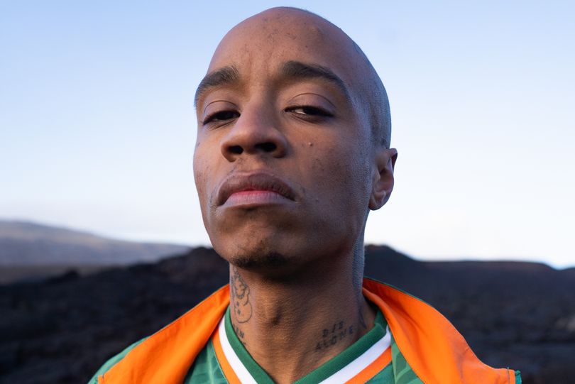 Beyonce's Irish dancer unveils Umbro's St Patrick’s Day jerseys with ...