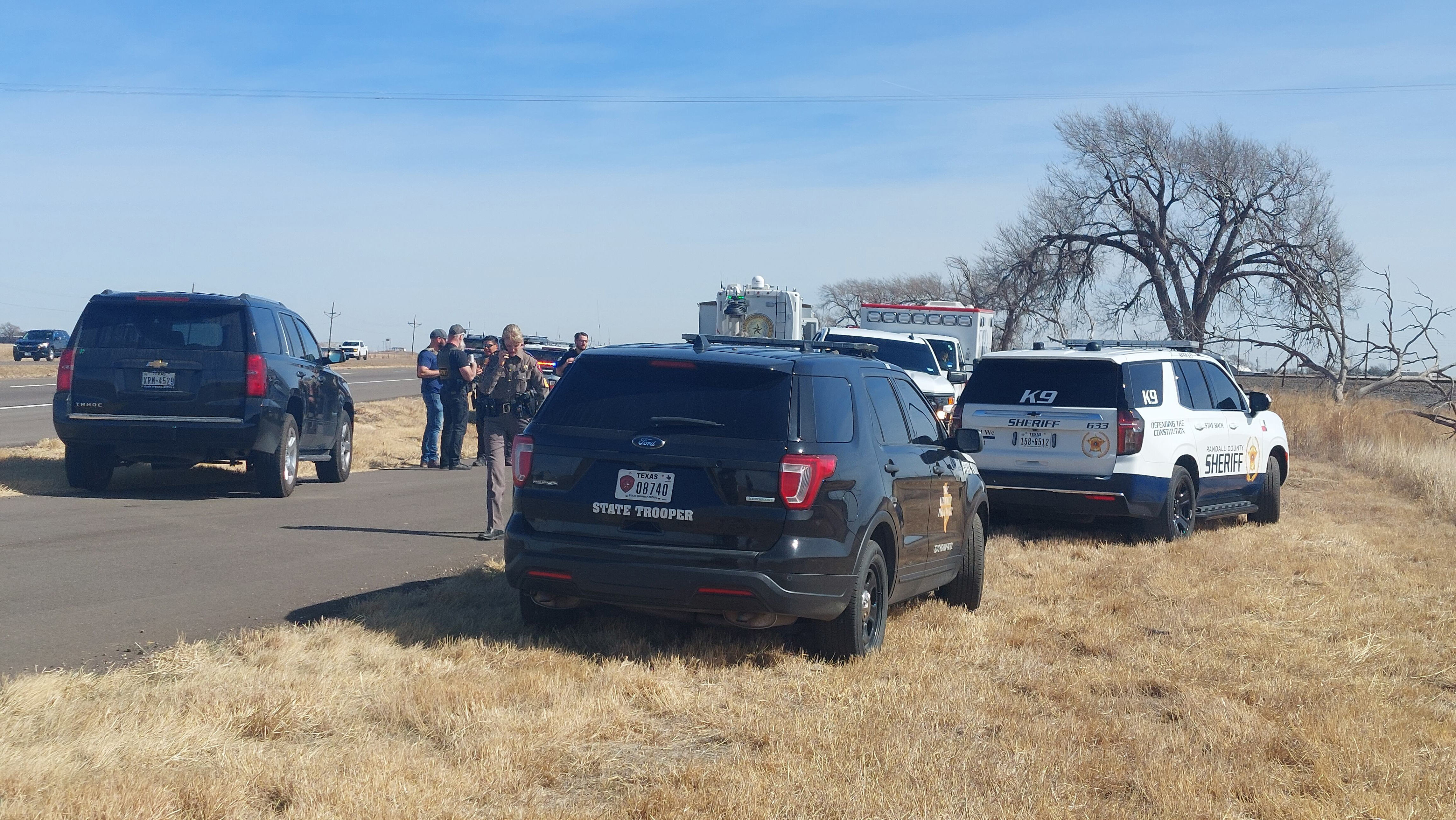 Officials still searching for armed suspect who jumped off train near Dawn<br><br>