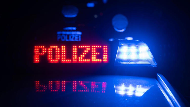 Two men shot and killed after gunfire breaks out at Myst Hookah + Ultra ...
