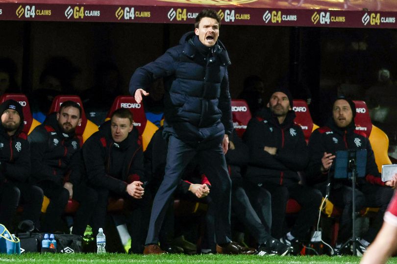 Rangers icon urges Danny Rohl to go for Celtic's throat as plan of ...