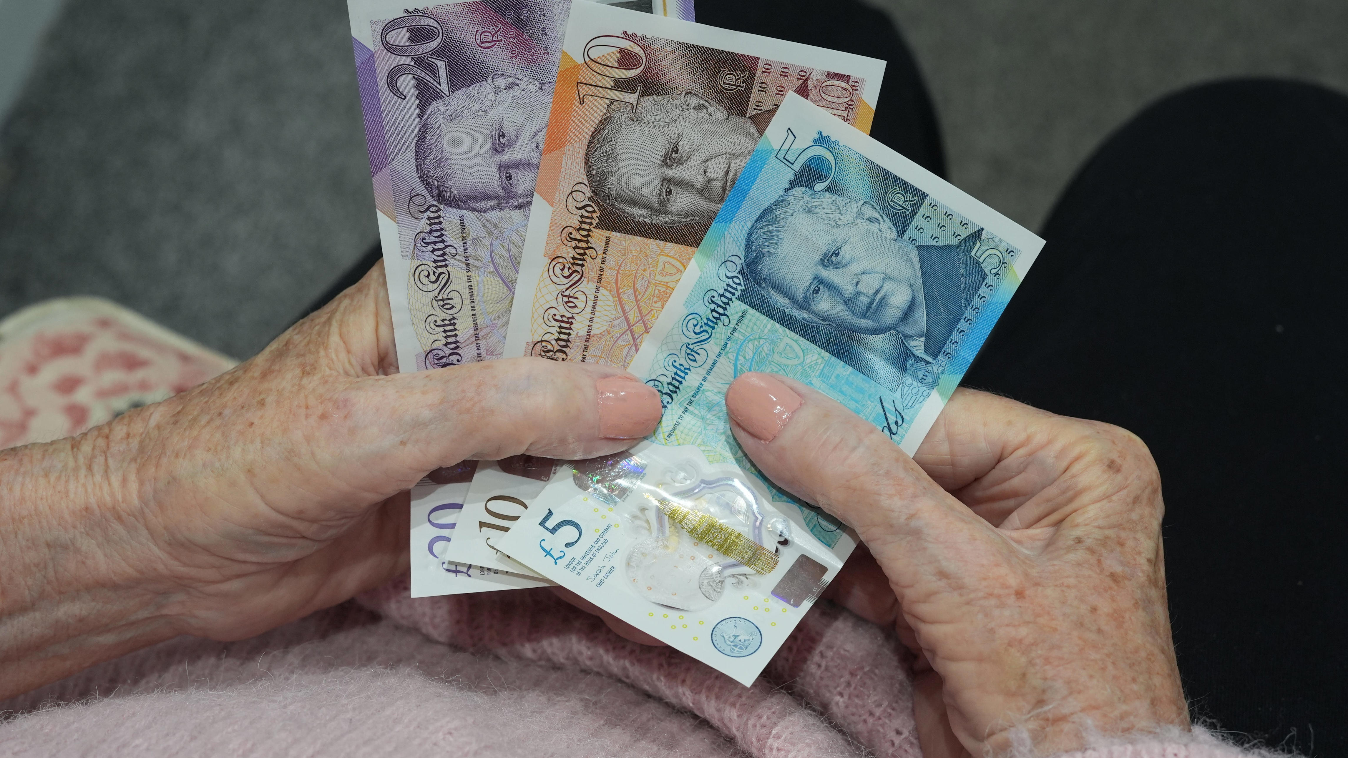 Jump in sales of pension annuities valued at over £250,000 and £500,000