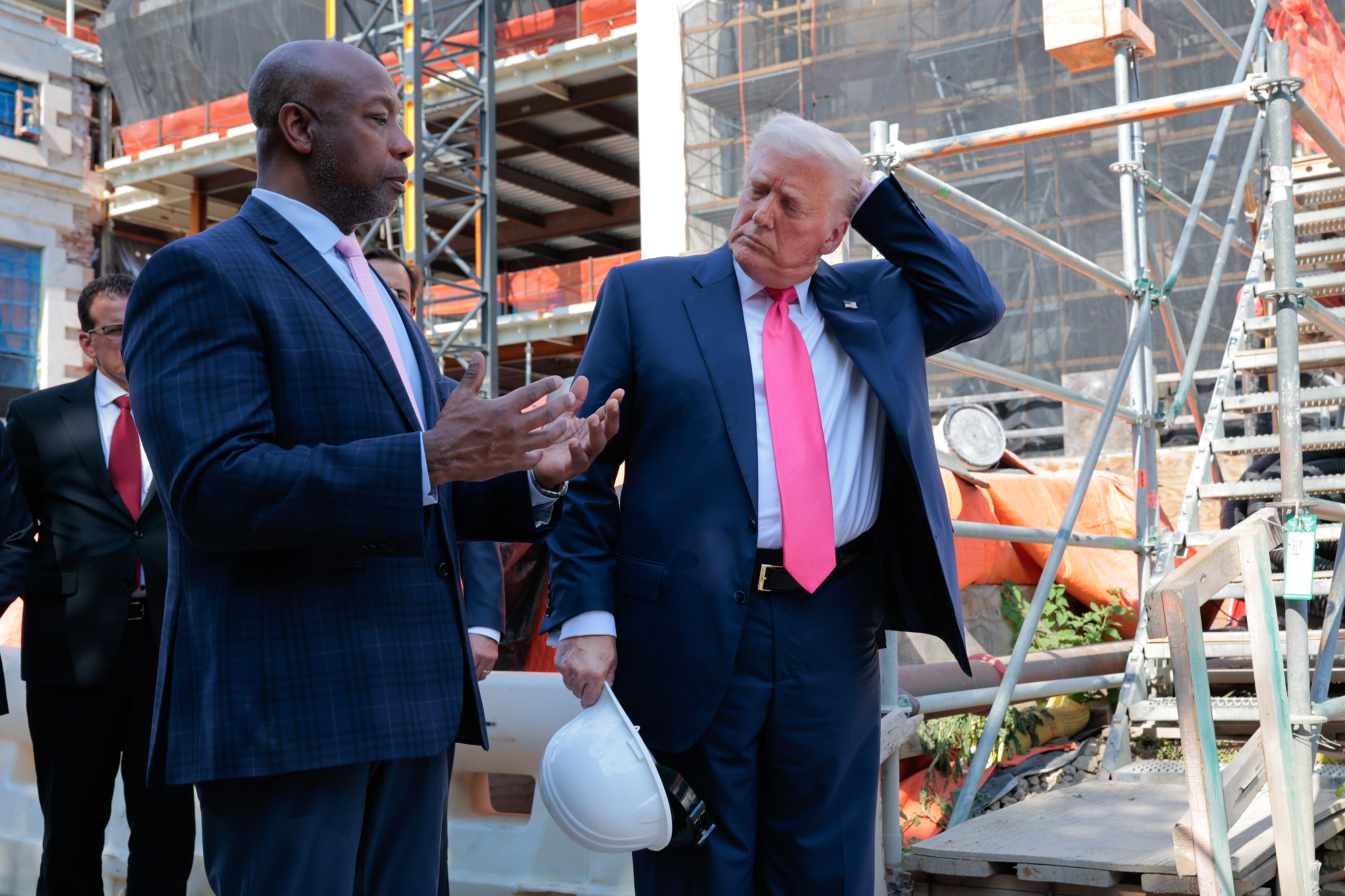 Tim Scott breaks with Trump in backing Susan Collins after Obama ape video<br><br>