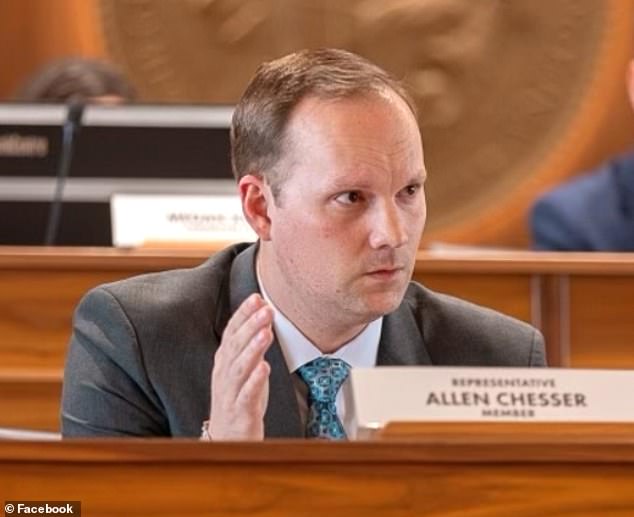 Lawmaker makes a fool of anti-ICE sheriff who can't answer basic ...