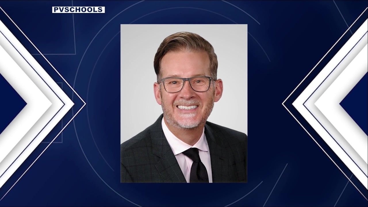 Paradise Valley school district fires leader
