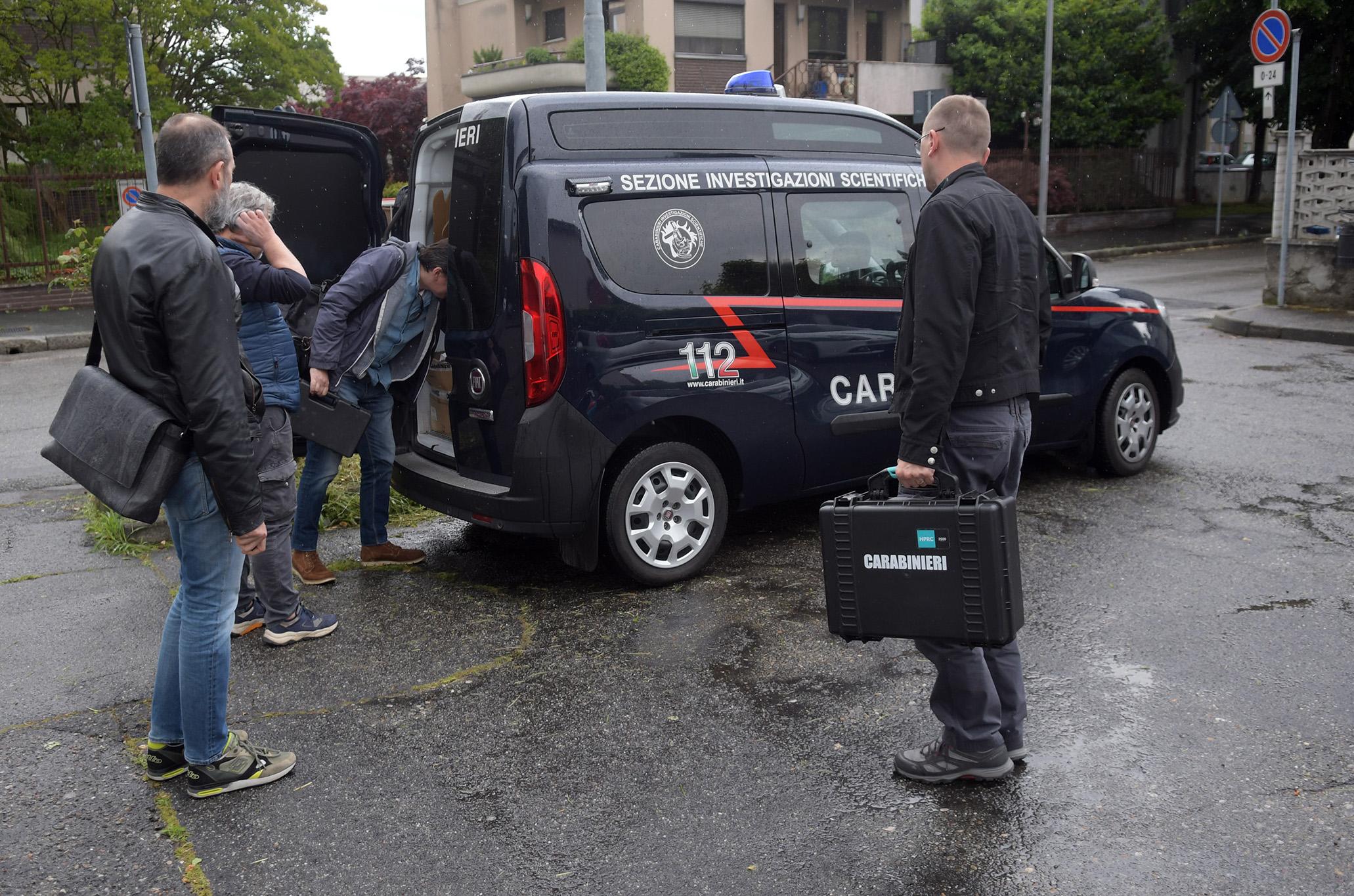 Rapina In Casa Con Lo Spray Urticante Tre Anziani Di Carpiano 
