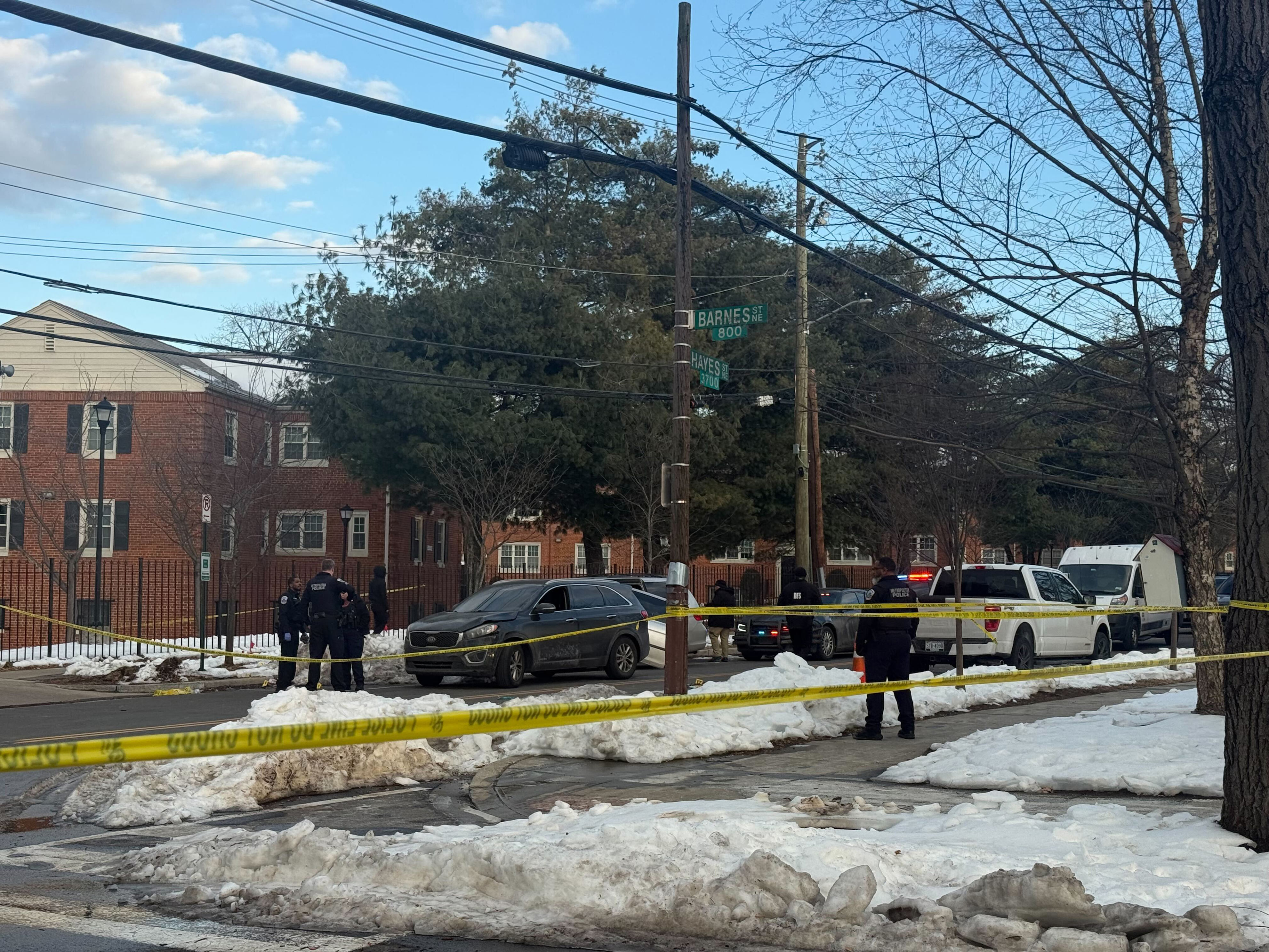 US Marshals Service member fatally shoots man in DC., officials say