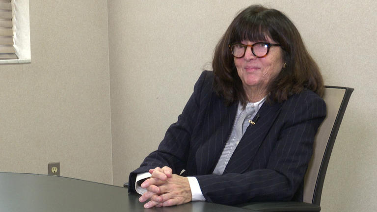Jamee Decio challenges Rep. Rudy Yakym, outlines congressional campaign ...