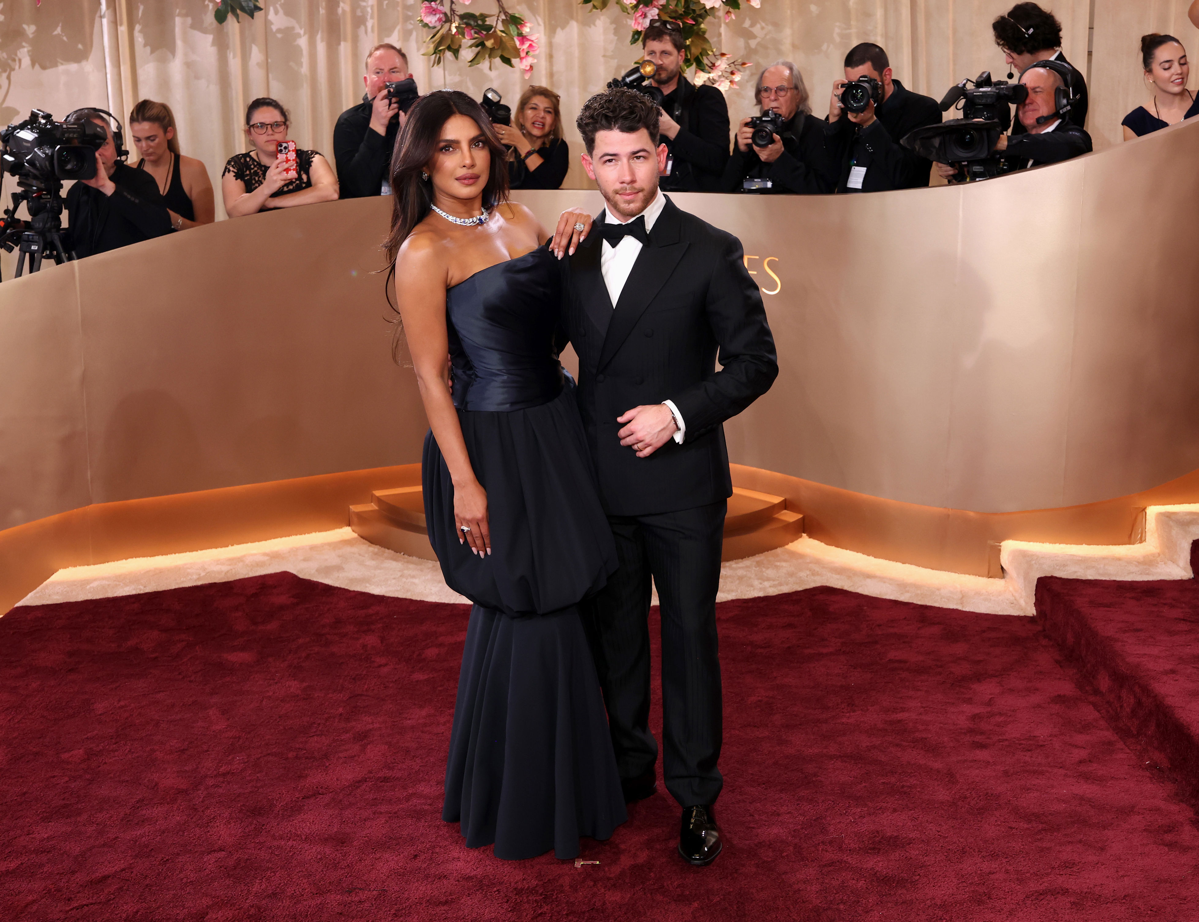 What is the age gap between Priyanka Chopra & Nick Jonas? Details explored after actress links early public scrutiny to their age difference<br><br>
