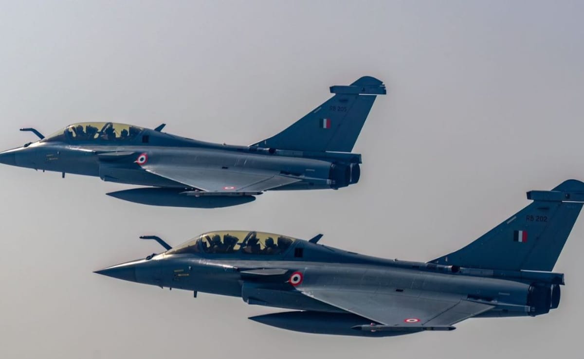 Purchase of 114 Rafales, India's biggest military buy, clears major hurdle