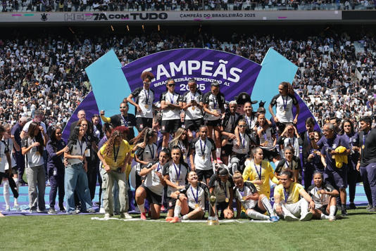 Referência na categoria, o Corinthians é o atual campeão e maior vencedor do Brasileirão Feminino. Foto: Werther Santana/Estadão