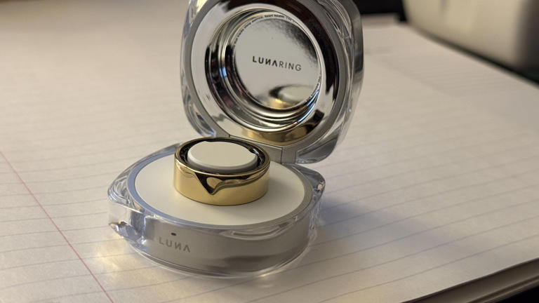 Luna smart ring review: It's cheaper than an Oura, but just as good