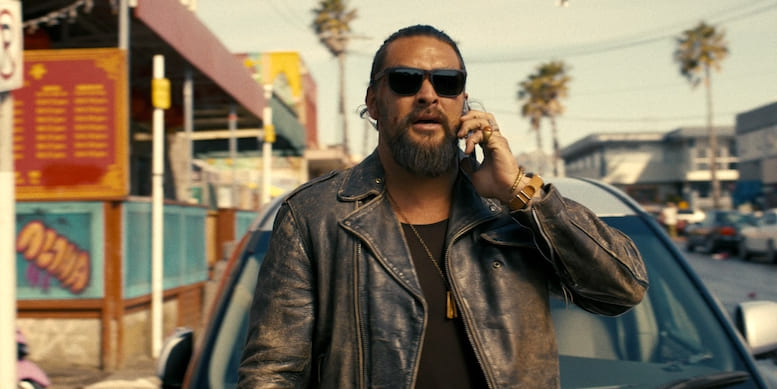 Film fantasy Helldivers, creature aliene con Jason Momoa