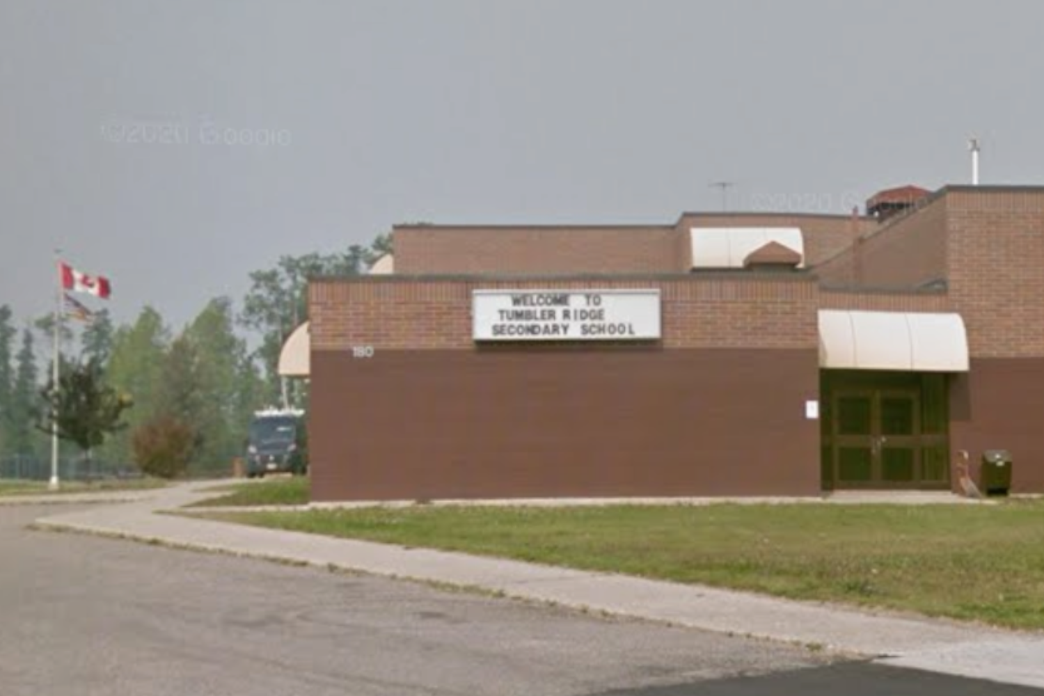 Canada school shooting: At least 10 people dead including suspected ...