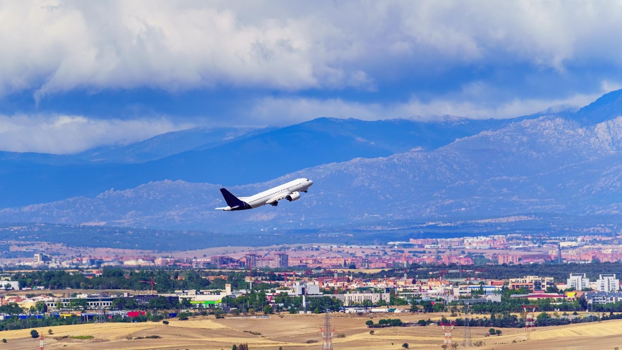 FAA freezes all El Paso flights for 10 days in shutdown<br><br>