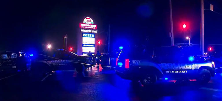 Woman shot and killed at Stone Mountain shopping center, police say