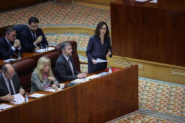 Ayuso defiende su medalla a EEUU frente a un Gobierno que ha decidido ...
