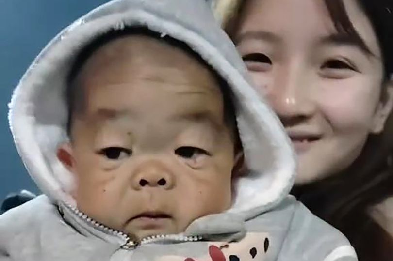 Meet the 'mini man', 25, who is just 60cm tall and carried round like a ...