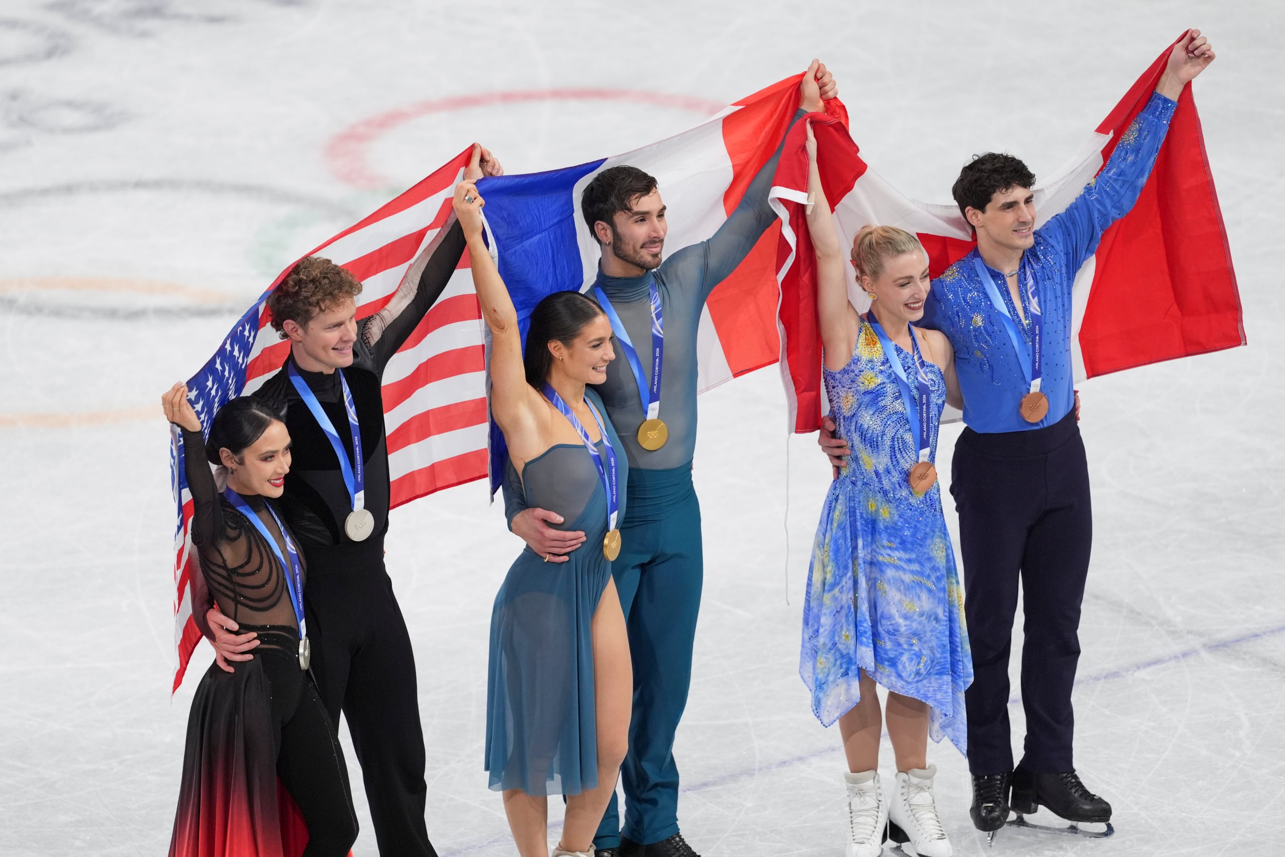 'Robbed!' US fans furious as France beats USA in ice dance