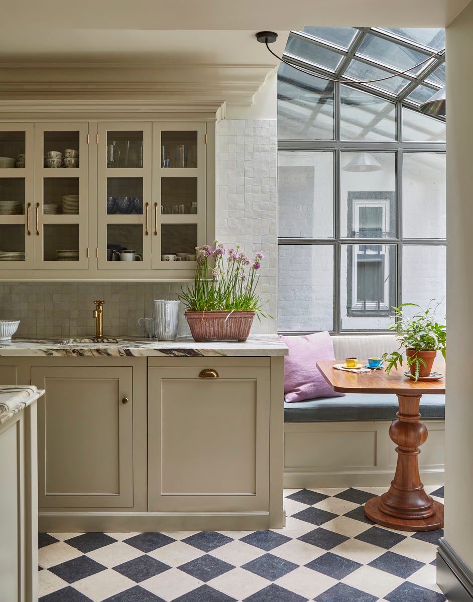 young-huh-manhattan-townhouse-kitchen-window.jpg
