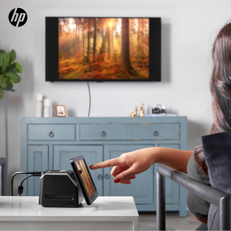 HP’s new 7-inch touchscreen film scanner makes our favorite easy-to-use ...