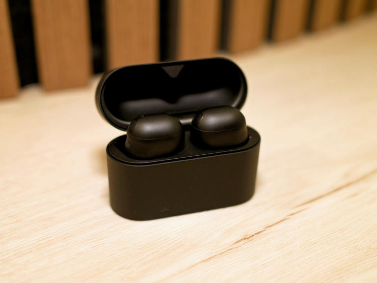 We tested Sony's brand-new WF-1000XM6 earbuds. Here's how the highly ...