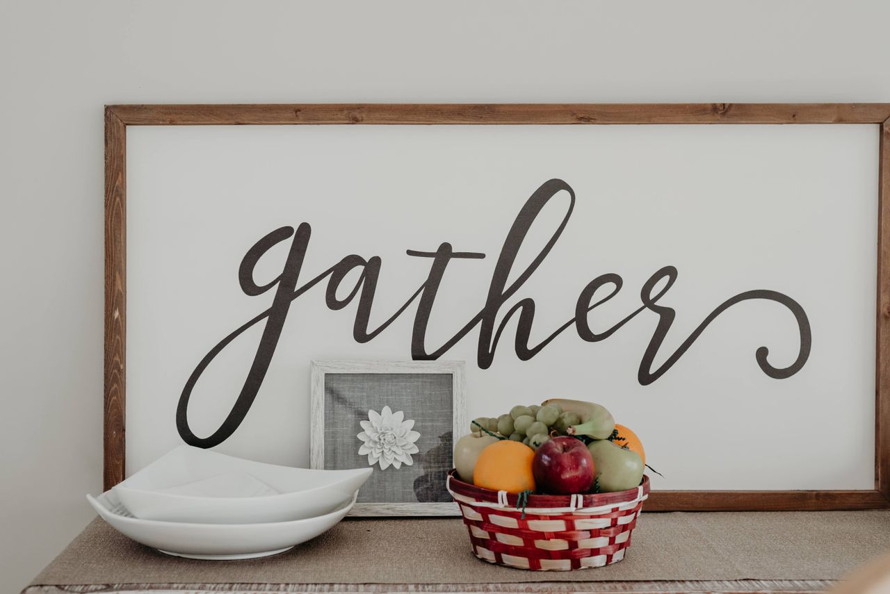 8 Home Décor Items You Should Throw Away ASAP, According to Interior Designers