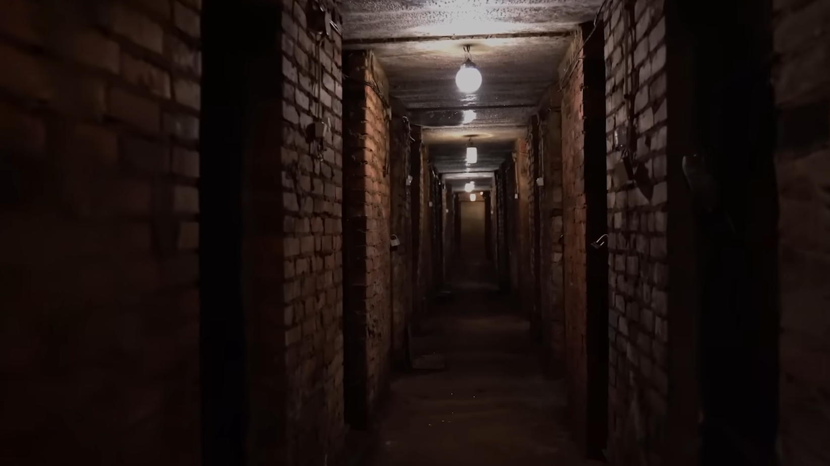She's behind the wall the confession that shocked detectives(01)