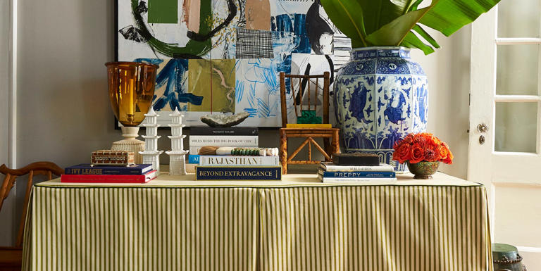 Designers love this timeless furniture trend for adding pattern without ...