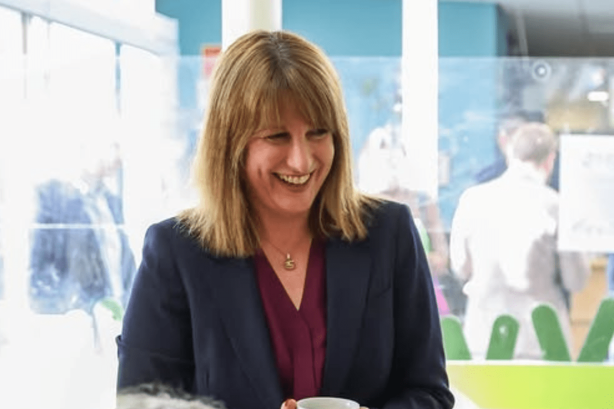 Keir Starmer chaos 'derailing' UK? Rachel Reeves economy plans hit by ...