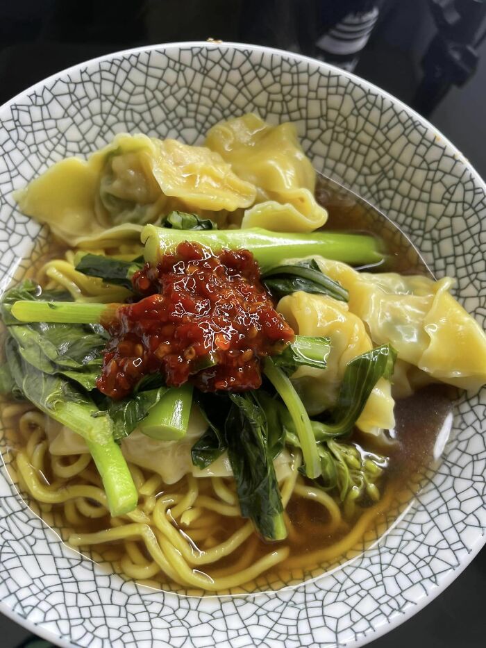 Turns Out, There’s A Facebook Group Where People Rate Others’ Dishes, And Here Are 48 Of The Most Iconic Ones