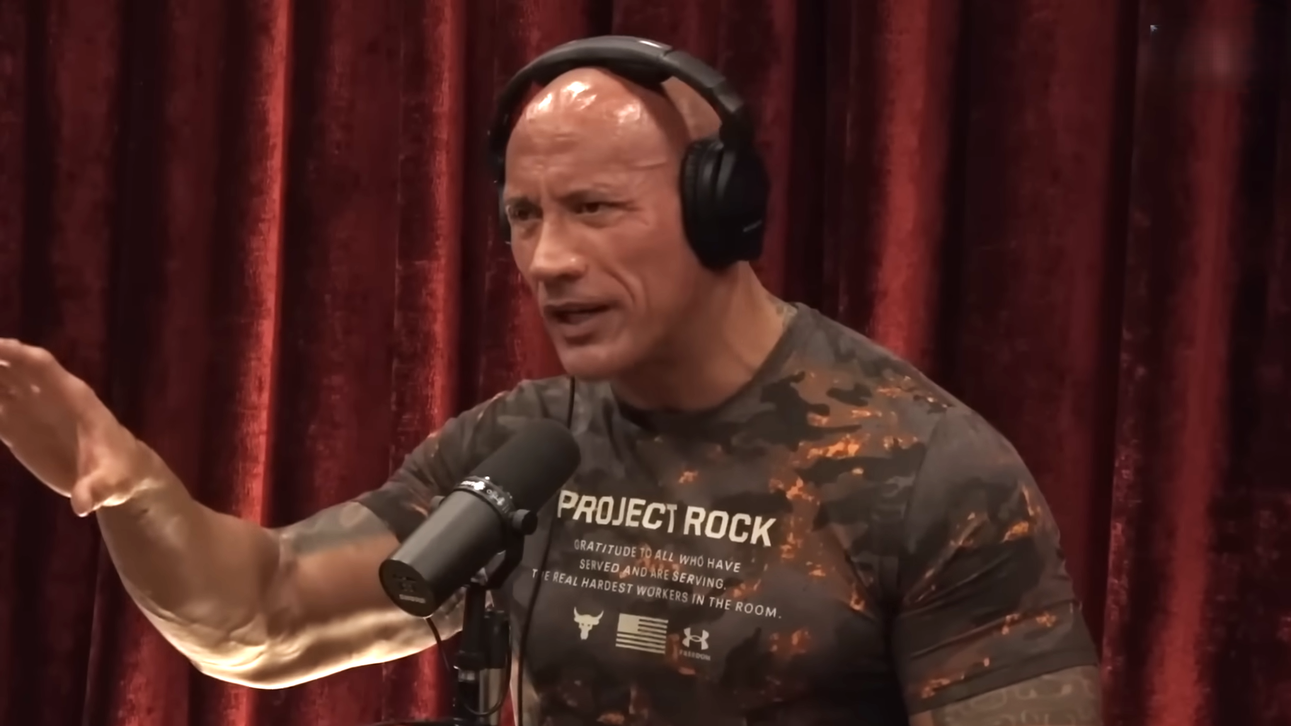 Joe Rogan calls out The Rock - 