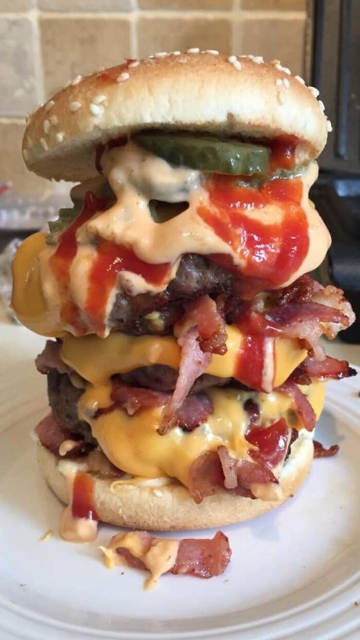 Turns Out, There’s A Facebook Group Where People Rate Others’ Dishes, And Here Are 48 Of The Most Iconic Ones
