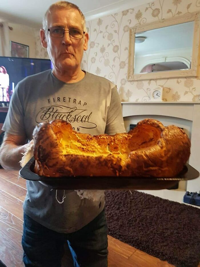Turns Out, There’s A Facebook Group Where People Rate Others’ Dishes, And Here Are 48 Of The Most Iconic Ones