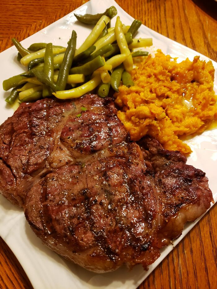 Turns Out, There’s A Facebook Group Where People Rate Others’ Dishes, And Here Are 48 Of The Most Iconic Ones