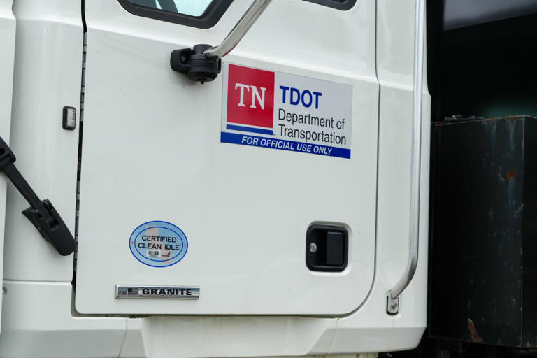 TDOT storm recovery crews at risk on Tennessee highways