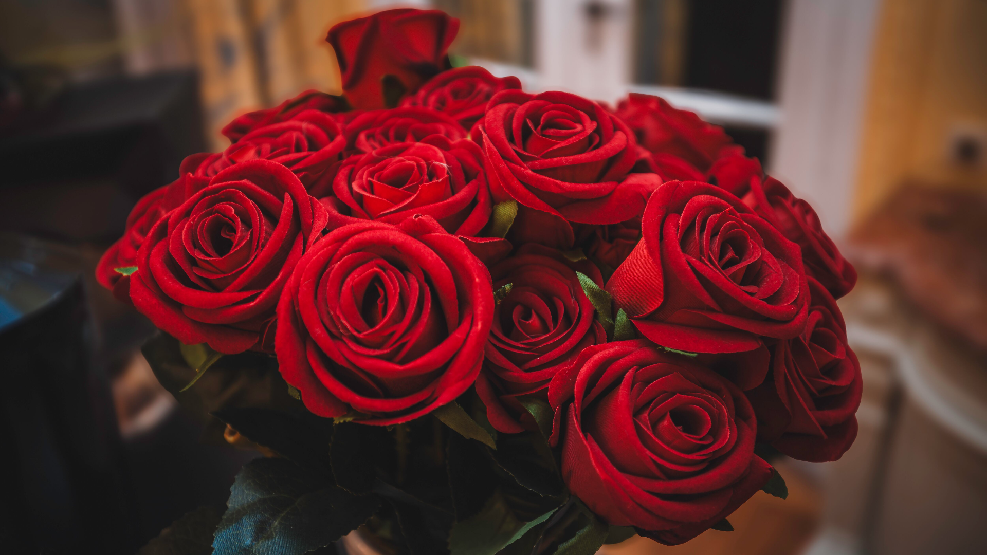 The floral brand disrupting Valentine’s Day delivery